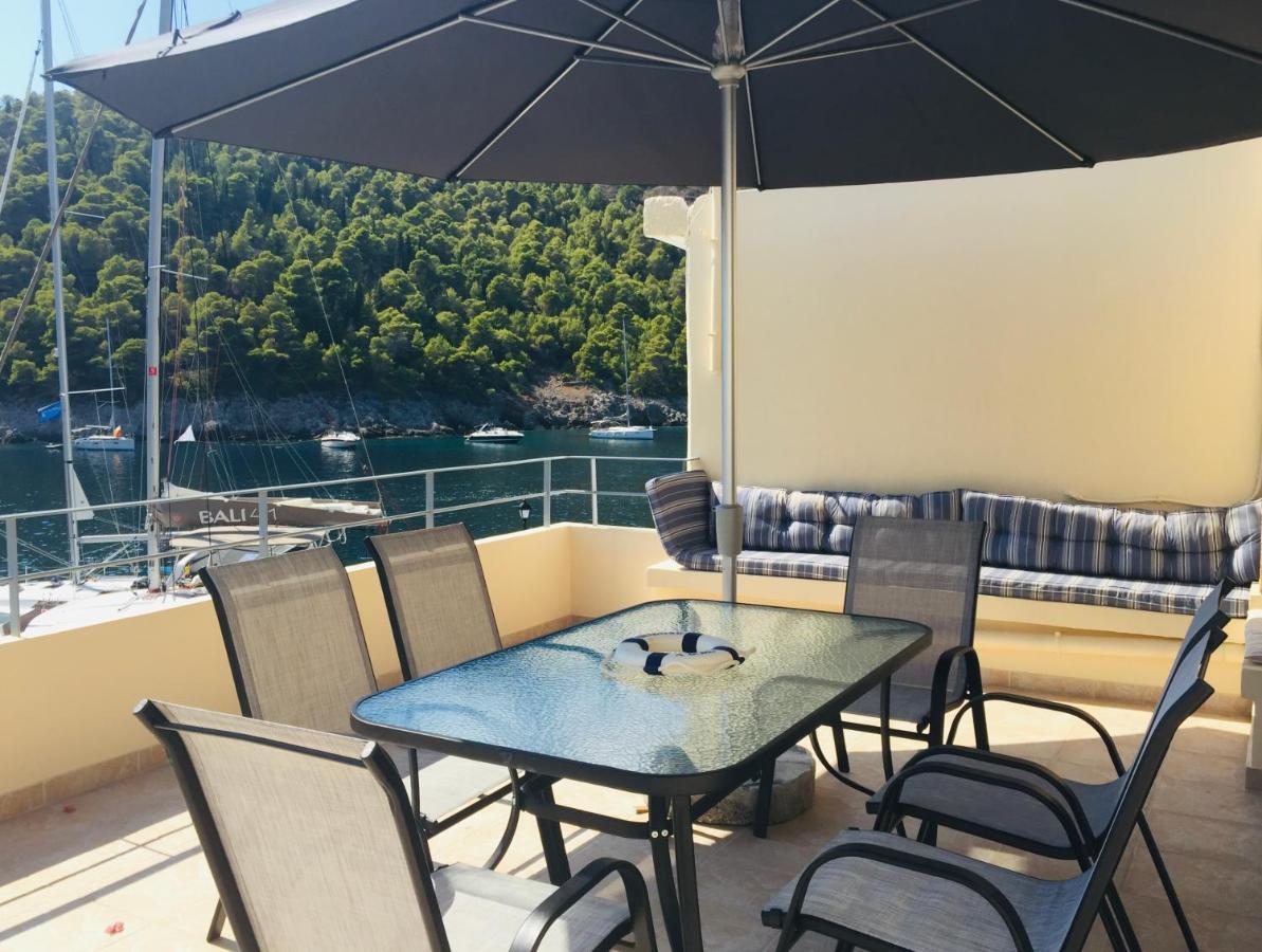 הוילה אסוס The Cove Assos מראה חיצוני תמונה