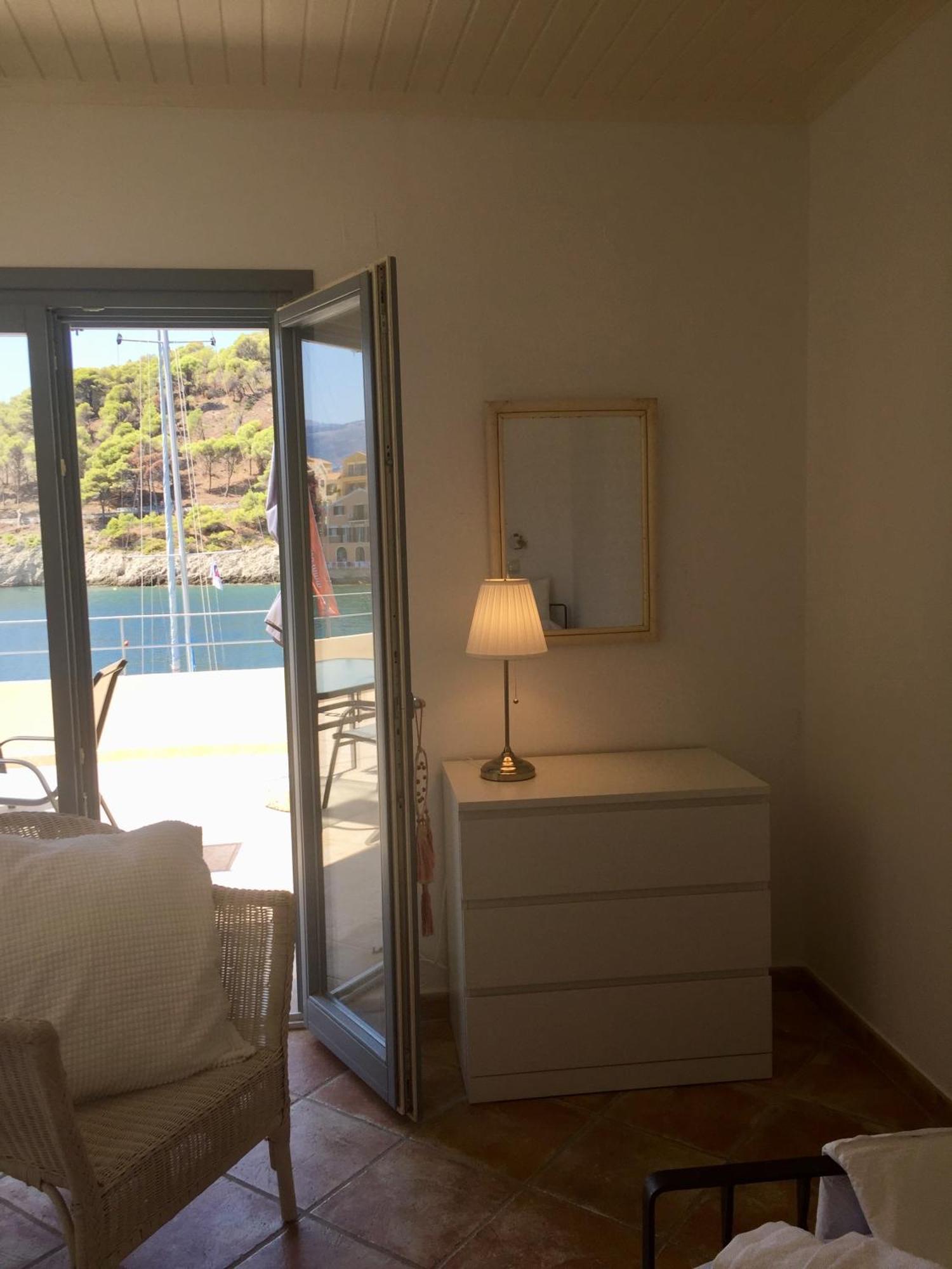 הוילה אסוס The Cove Assos מראה חיצוני תמונה